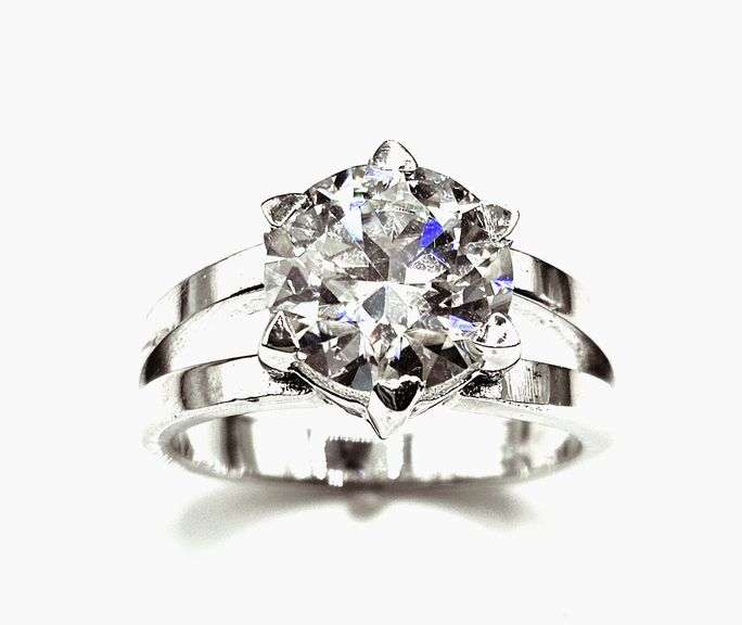 14 Kt White Gold Plate 4.25 Ct VVs1 F-G Fire Moissanite Ring