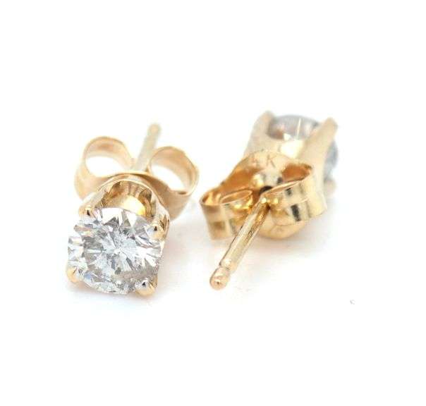 14kt Yellow gold 0.50ctw round brilliant cut diamond stud earrings