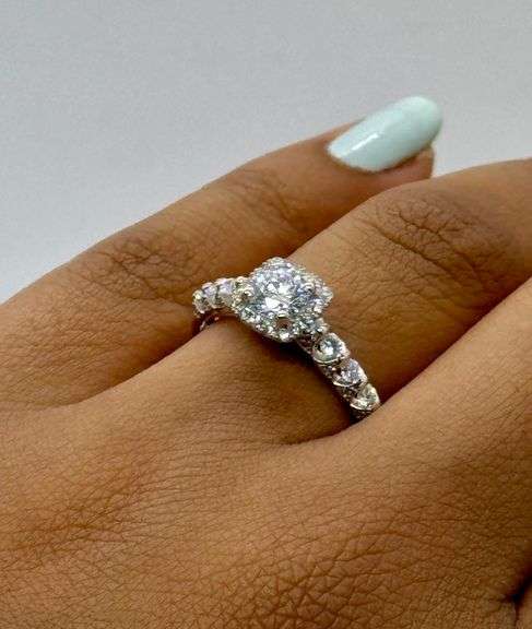 14K White Gold Round Brilliant Cut Lab Diamond Engagement Ring