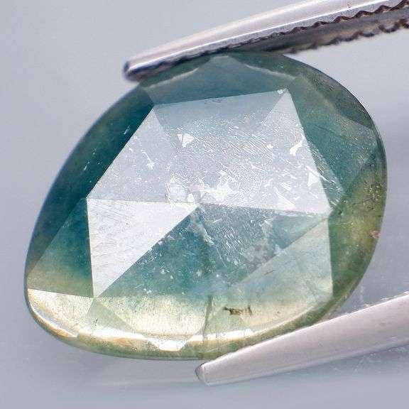 Rose cut! 6.08ct dramatic blue green Sapphire