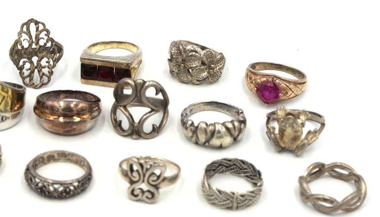 Vintage 925 sterling silver lot of rings