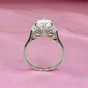 Ladies Sparkling 2 Ct VVs1 White E-F Simulated Lab Diamond Ring