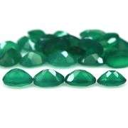 Stunning 10.15ct emerald green Botswana Agate set