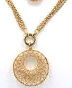 Set of fashion jewelry