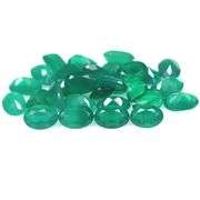 Stunning 10.15ct emerald green Botswana Agate set