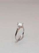 Ladies Sparkling 2 Ct VVs1 White E-F Simulated Lab Diamond Ring