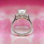 Ladies Sparkling 2 Ct VVs1 White E-F Simulated Lab Diamond Ring