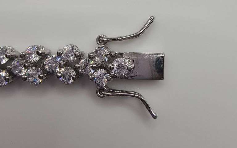 Huge Sparkling 23.5 Ctw 14 Kt White Gold Plated Tennis Bracelet 14 Kt Gold Plated Tennis Bracelet