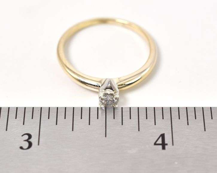 Superb 14K Yellow Gold Solitaire Diamond Ring