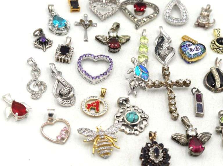 Group lot of Vintage 925 sterling silver pendants and charms
