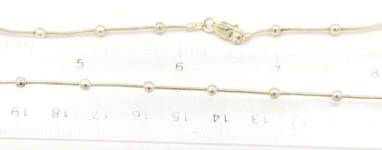 Group lot of Vintage 925 sterling silver necklaces