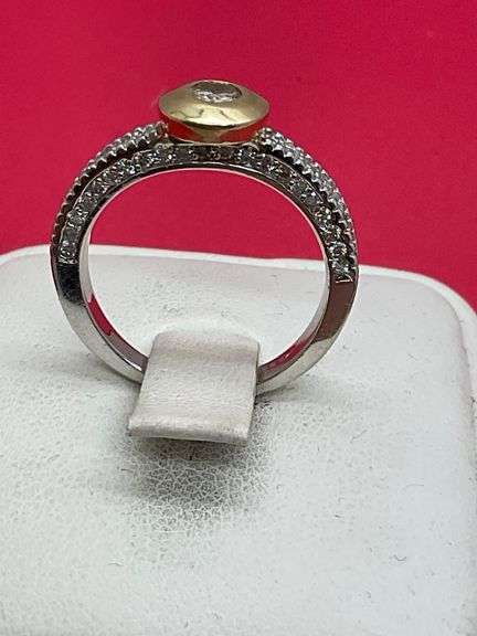CERTIFIED BRAND NEW 14K WHITE AND YELLOW GOLD DIAMOND ENGAGEMENT RING