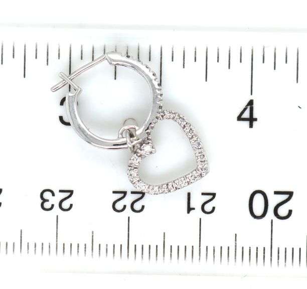 14kt White gold heart diamond accent dangle earrings