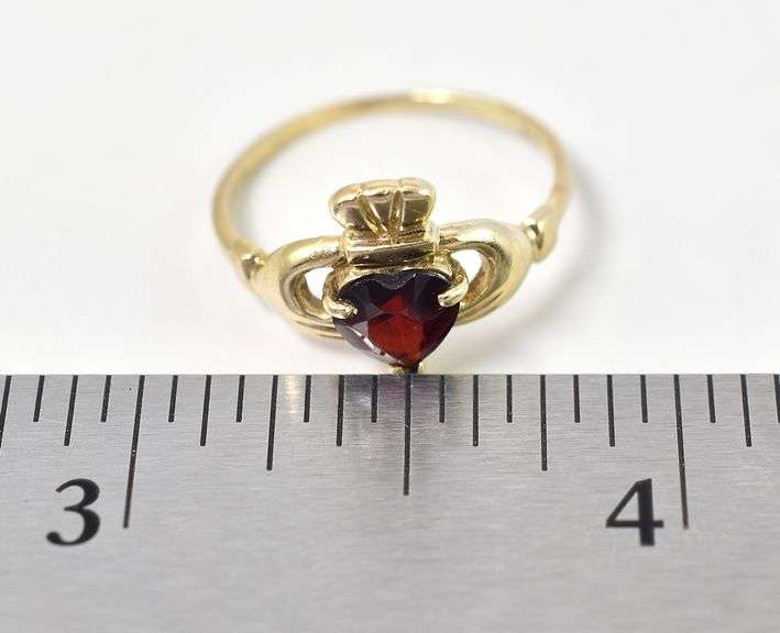 Darling 14K Yellow Gold Red Garnet Claddagh Ring