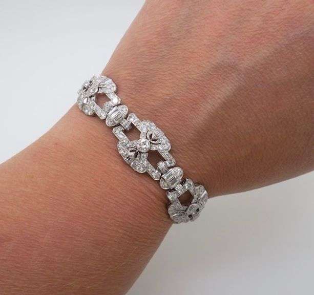 Vintage Platinum 17.26CTW Diamond Bracelet