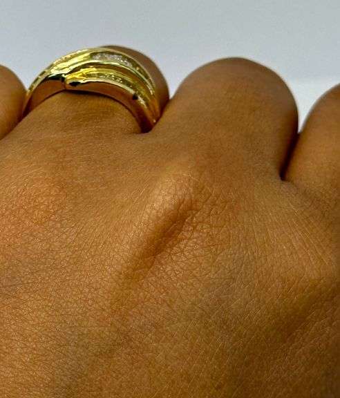 14K Yellow Gold Baguette Cut Diamond Ring