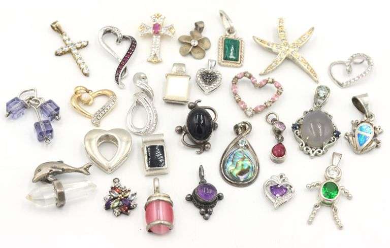 Group lot of Vintage 925 sterling silver pendants