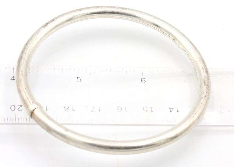 Group lot of Vintage 925 sterling silver bangles