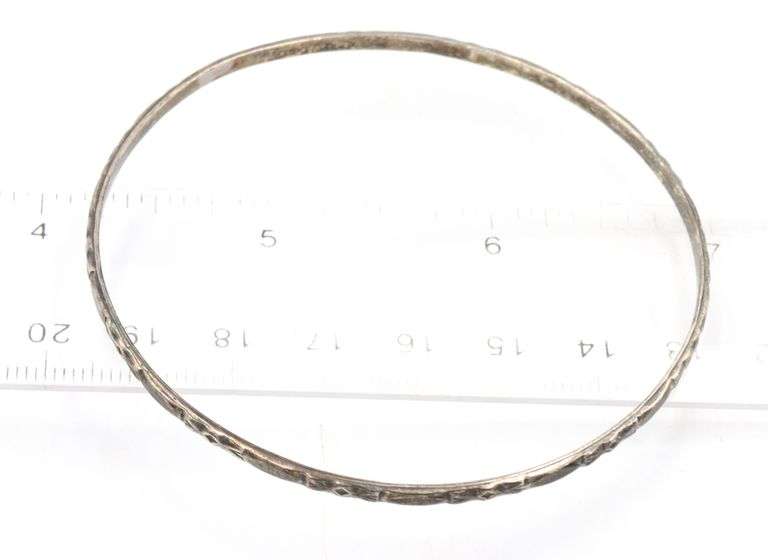 Group lot of Vintage 925 sterling silver bangles