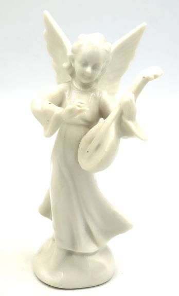 Vintage Karl Heinz Klette 8 porcelain Angel musicians crown over D christmas holidy