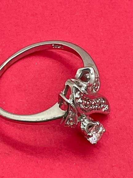 14K WHITE GOLD VINTAGE DIAMOND RING