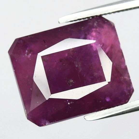 Giant 13.64ct collectors UNHEATED Ruby from Guinea