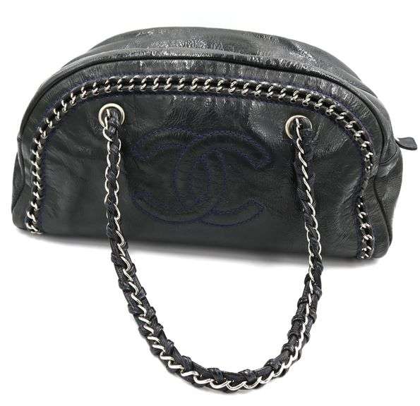 Vintage Chanel Ligne Bowler Black Patent Leather Chain Bag