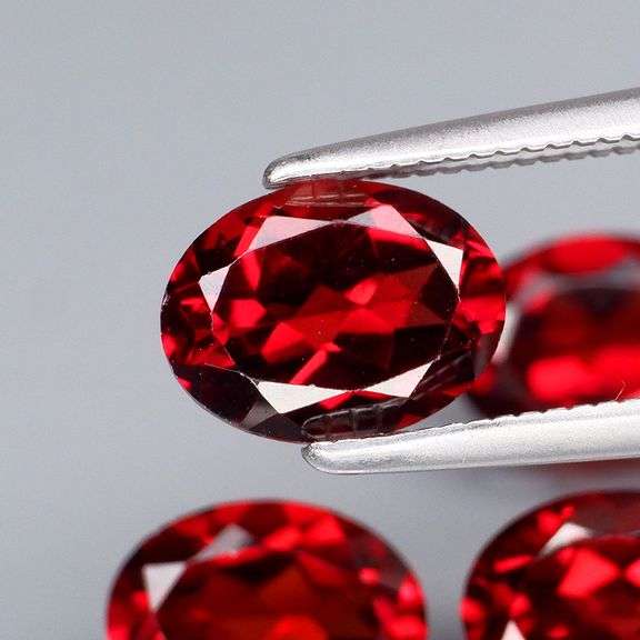 Top color!! 5.99ct 4pc. Mozambique Garnet set
