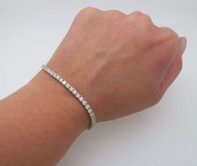 5.10CTW Earth Mined Diamond Bracelet
