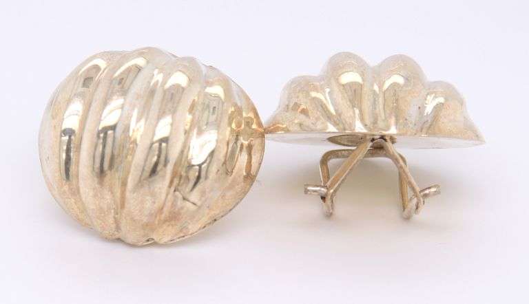 Vintage 95 Sterling Silver Signed Dome Earrings