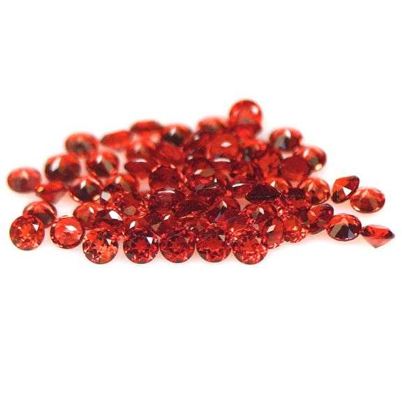 Premium color! 7.03ct diamond cut Garnet set!