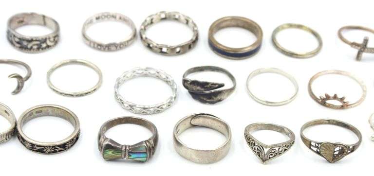 Group lot of Vintage 925 sterling silver rings