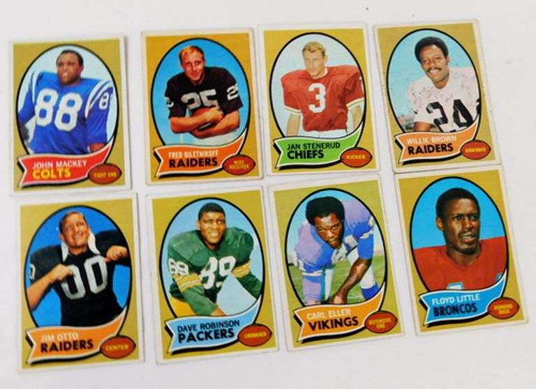 8 Topps 1970 Football Cards, All Greats