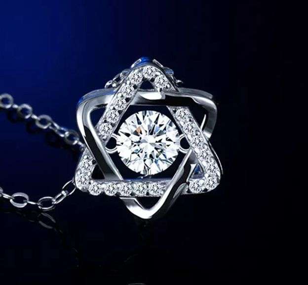 Gorgeous 14 K White Gold Plated Lab Simulated Diamond Necklace