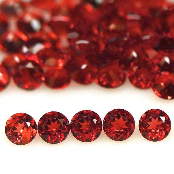 Premium color! 7.03ct diamond cut Garnet set!