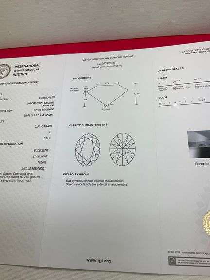 I.G.I CERTIFIED 2.59 CARAT OVAL SHAPED LAB GROWN DIAMOND