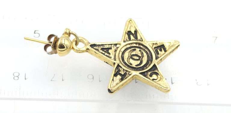 Lot of Fashion Jewelry