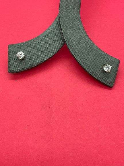 14K WHITE GOLD DIAMOND STUDS