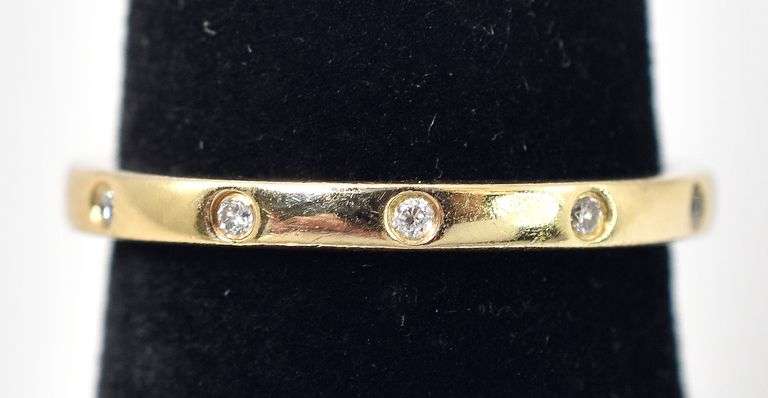 Glorious 14K Yellow Gold Diamond Band Ring