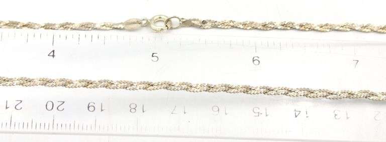 Group lot of Vintage 925 sterling silver necklaces