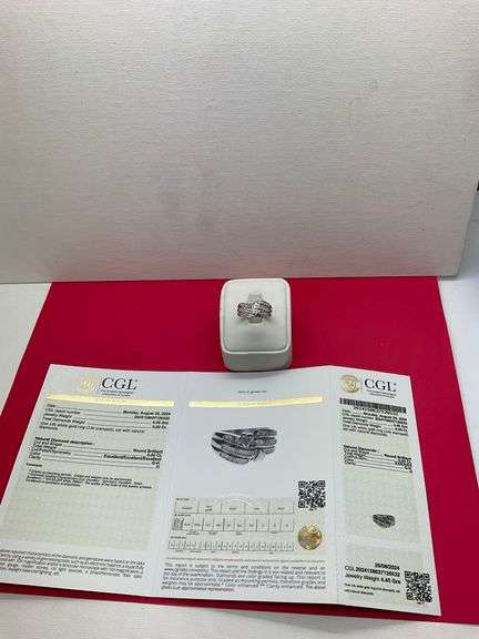 CERTIFIED 14K WHITE GOLD DIAMOND BAND