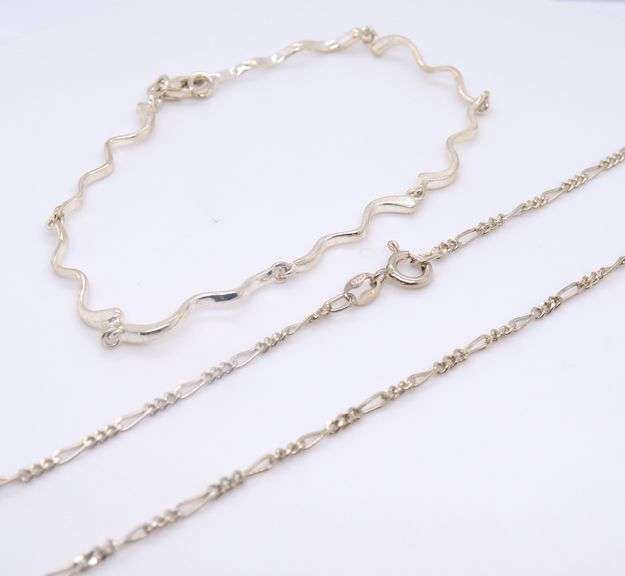 Group Lot of Vintage 925 Sterling Silver Jewelry