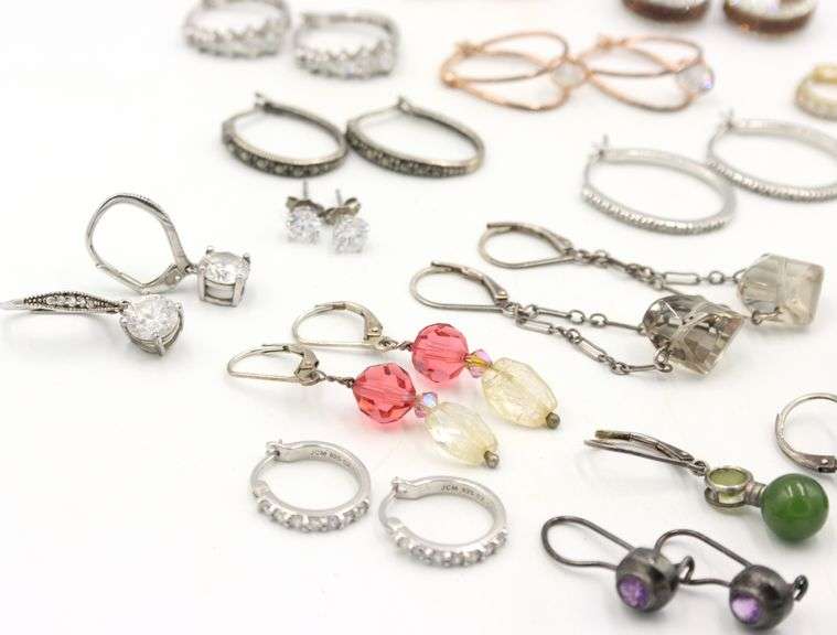 Group lot of Vintage 925 sterling silver earrings