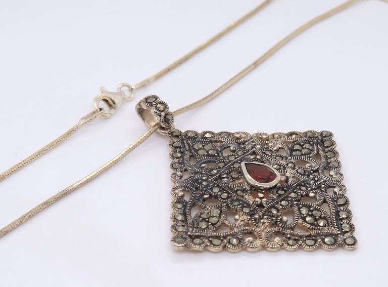 Vintage 925 Sterling Silver Marcasite Pendant on Italian Chain Necklace