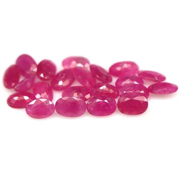Vivid 11.01ct reddish pink Ruby set from Madagascar