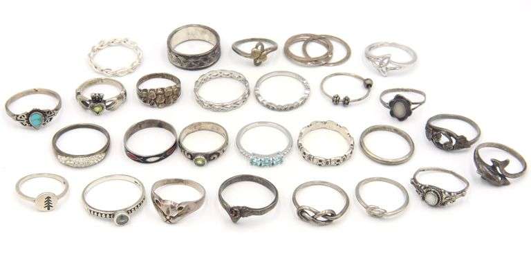 Group lot of Vintage 925 sterling silver rings