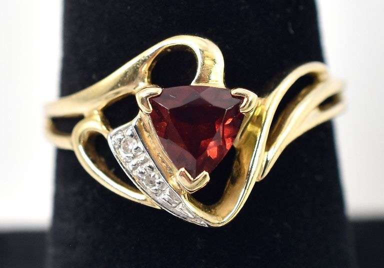 Fetching 10K Yellow Gold Red Garnet Gemstone and Diamond Ring