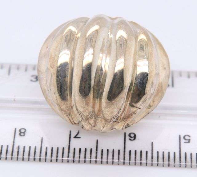 Vintage 95 Sterling Silver Signed Dome Earrings