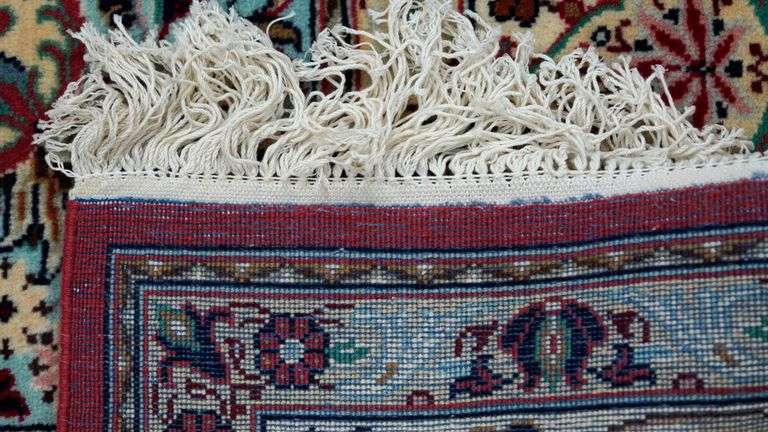 Handmade Persian Yazd 9.1x9.1