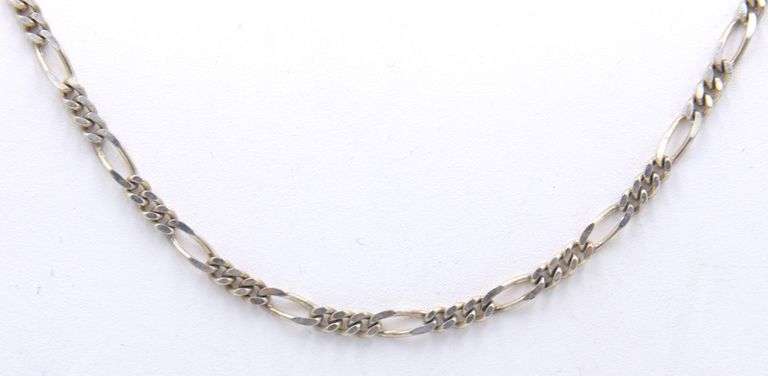 Italian vintage 925 sterling silver Figaro chain necklace
